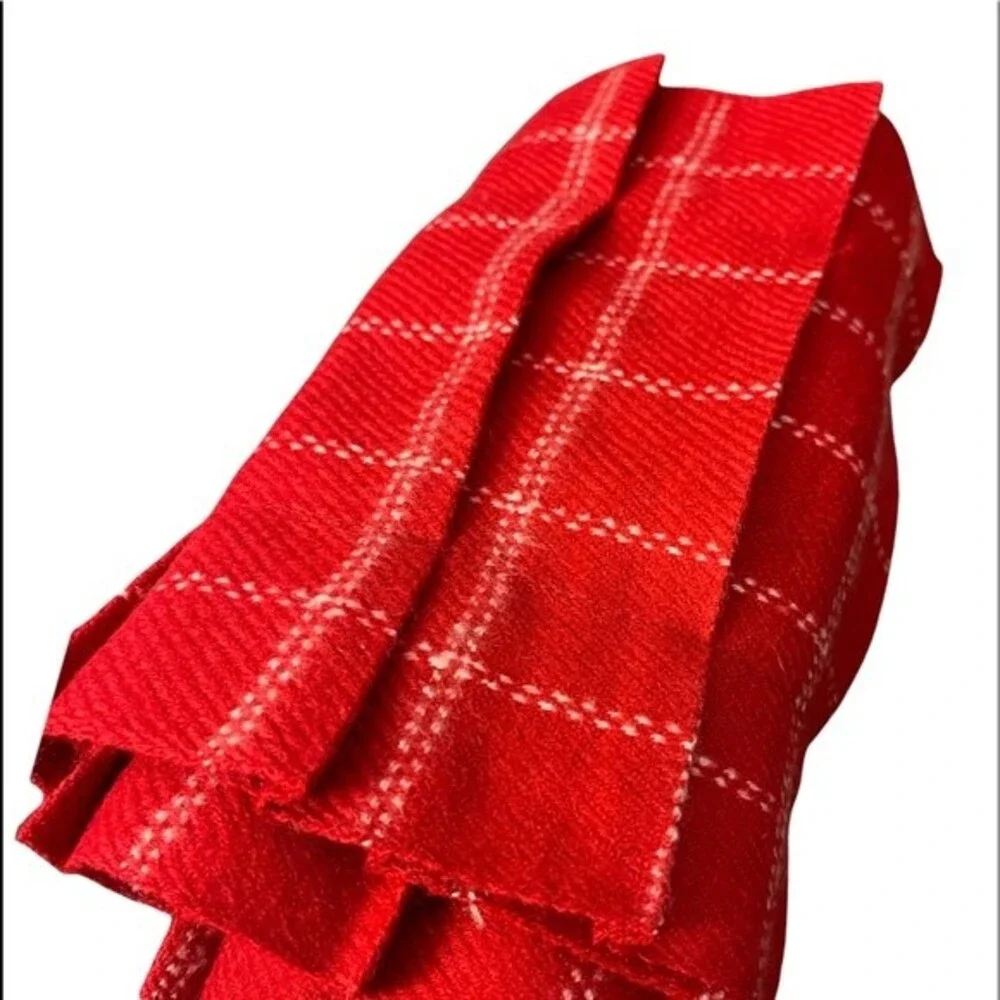 NWT LANDS END Red White Plaid Stitch Pleated Scarf.  Super Freaking Cute. 78